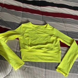 Cropped long sleeve top